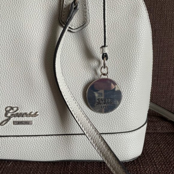 Guess, Silver Gray Handbag - Picture 2 of 9